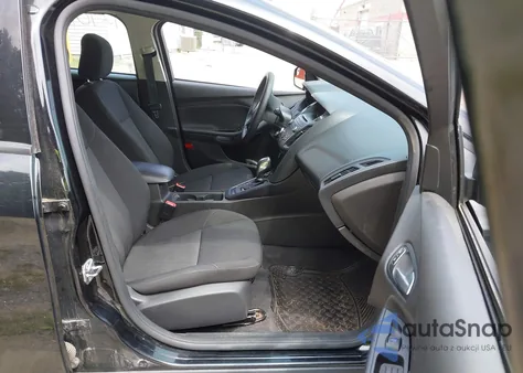 2016 Ford Focus Se z USA, uszkodzony, nr VIN 1FADP3K28GL375551